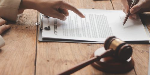 good-service-cooperation-consultation-businesswoman-male-lawyer-judge-counselor-having-team-meeting-with-client-law-legal-services-concept.jpg